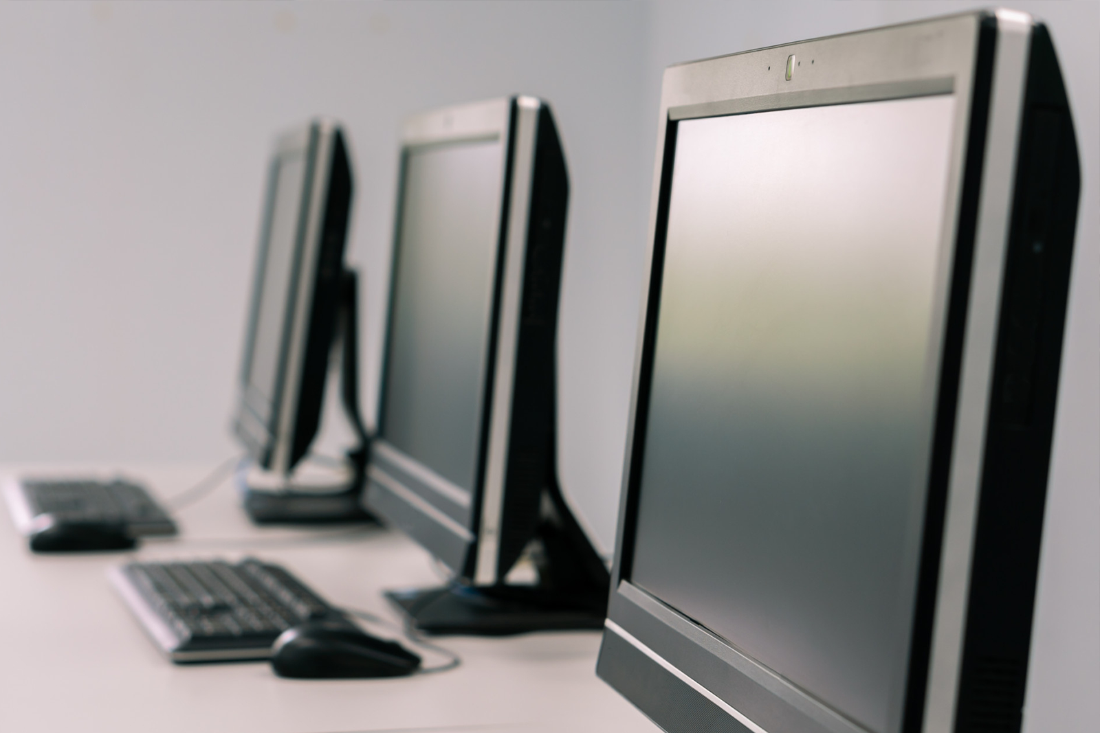 Donación de computadoras usadas para reducir la brecha digital en Lima